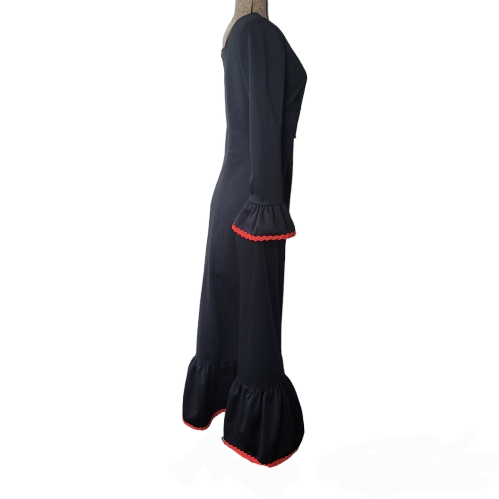 Vintage 1960's black maxi dress with red trim - Picture 4 of 14